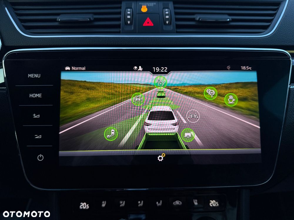 Skoda Superb 2.0 TDI 4x4 DSG L&K - 26