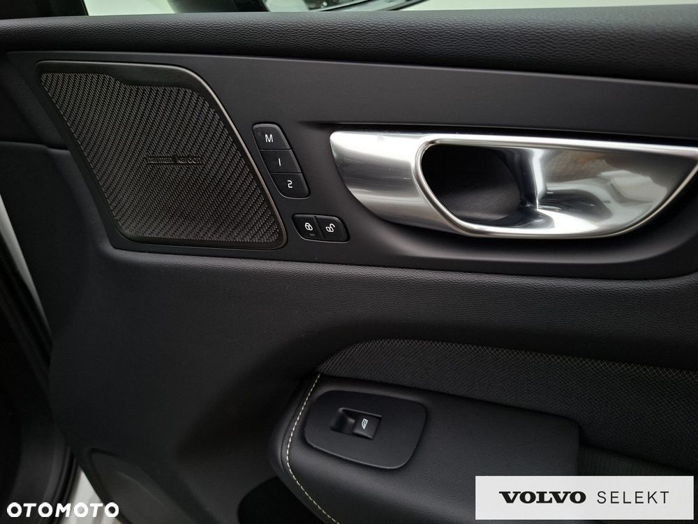 Volvo XC 60 - 34