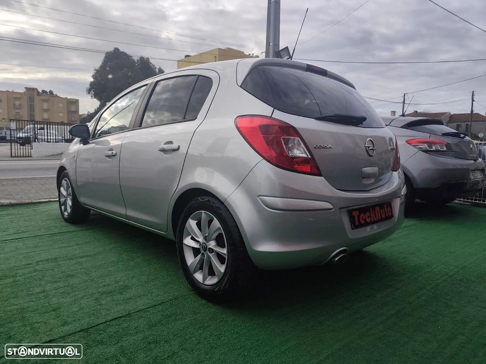 Opel Corsa 1.3 CDTi Cosmo - 7