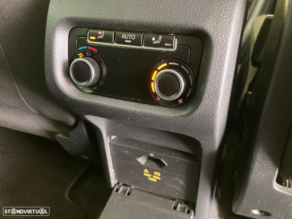 SEAT Alhambra 2.0 TDI Xcellence DSG - 13