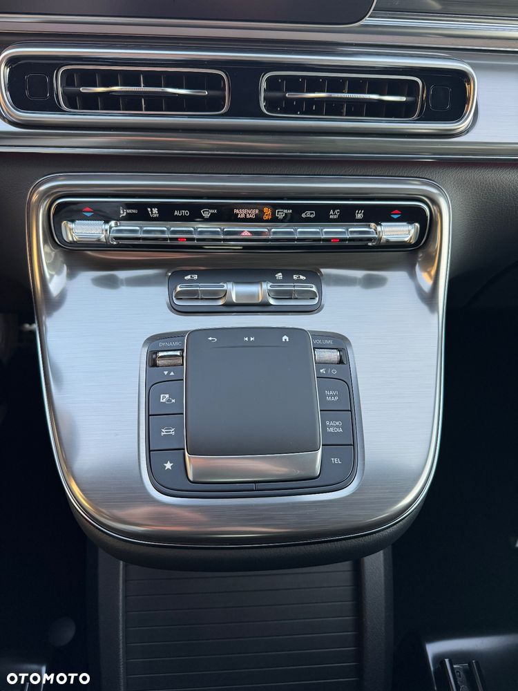 Mercedes-Benz Klasa V 300 d 4-Matic 9G-Tronic Exclusive (ekstra d³) - 26