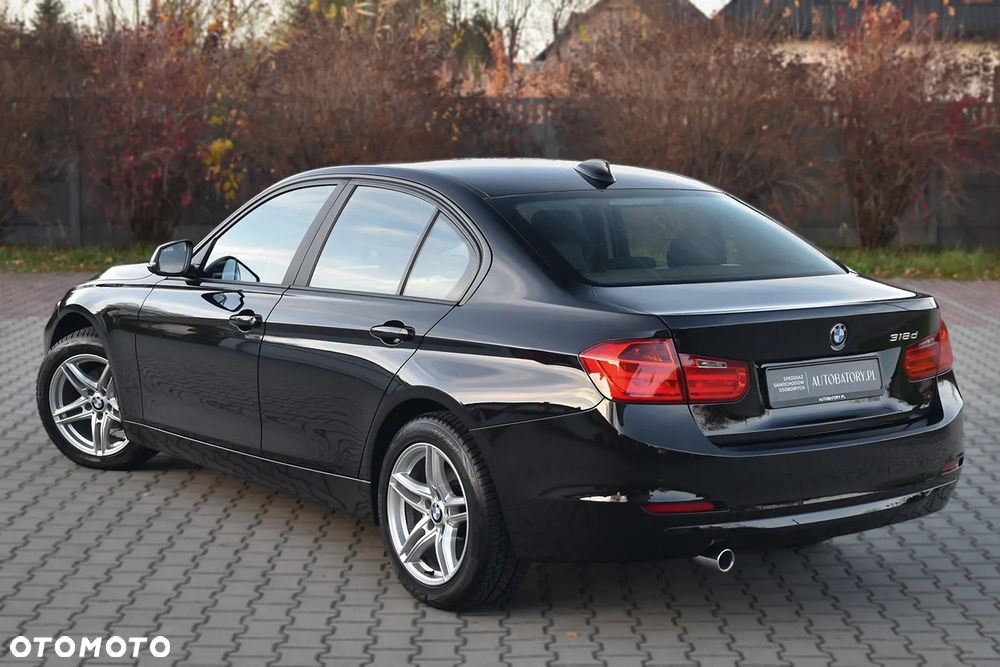 BMW Seria 3 318d - 19