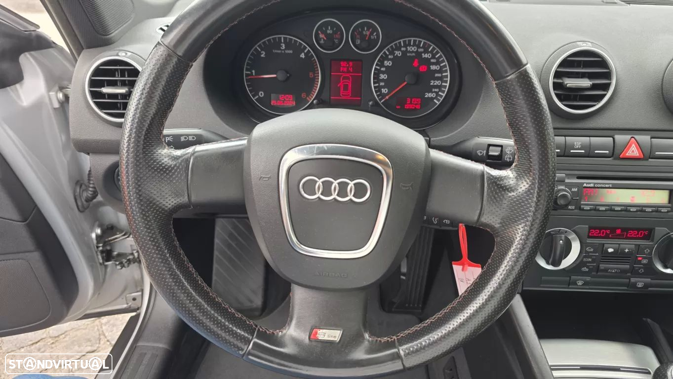 Audi A3 Sportback 2.0 TDi S-line - 29