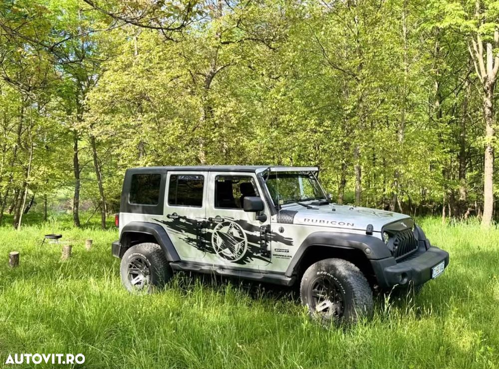 Jeep Wrangler - 4