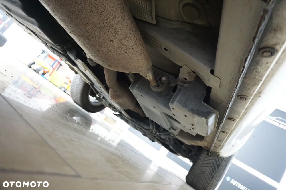 Toyota RAV4 2.2 D-CAT 4x4 Sol - 15