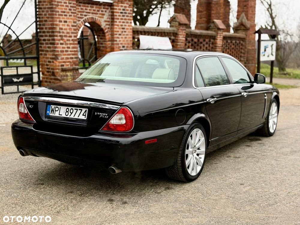 Jaguar XJ XJ8 4.2 Executive - 5