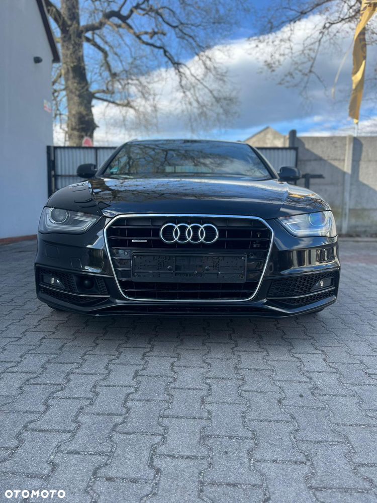 Audi A4 Avant 2.0 TDI DPF clean diesel quattro S tronic S line Sportpaket - 9