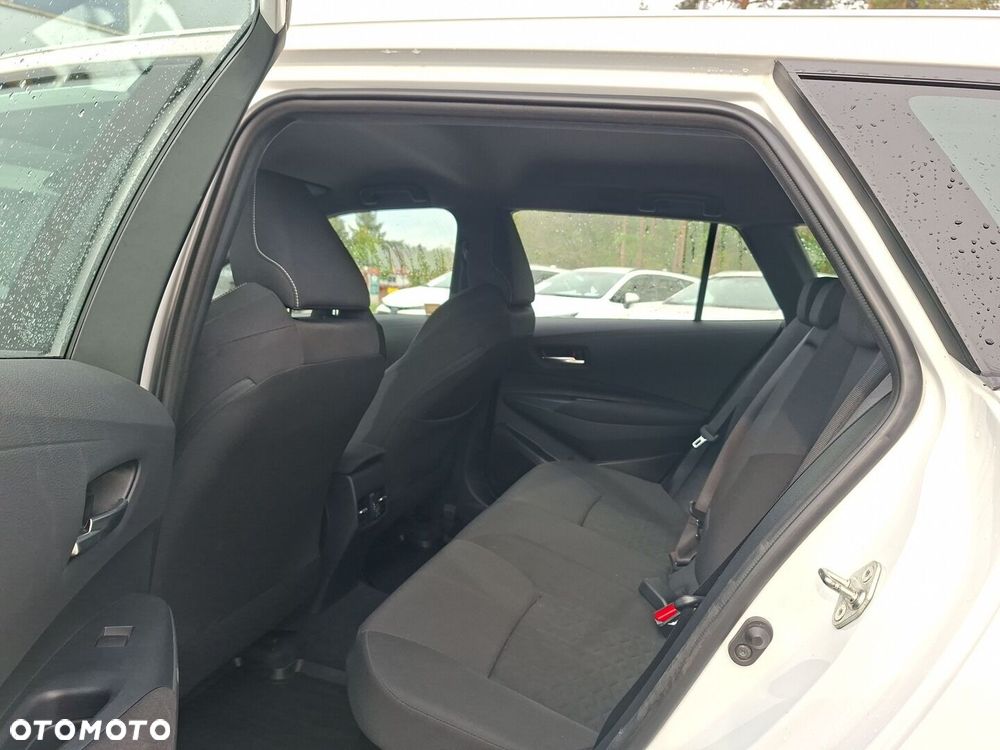 Toyota Corolla 1.8 Hybrid Comfort - 12
