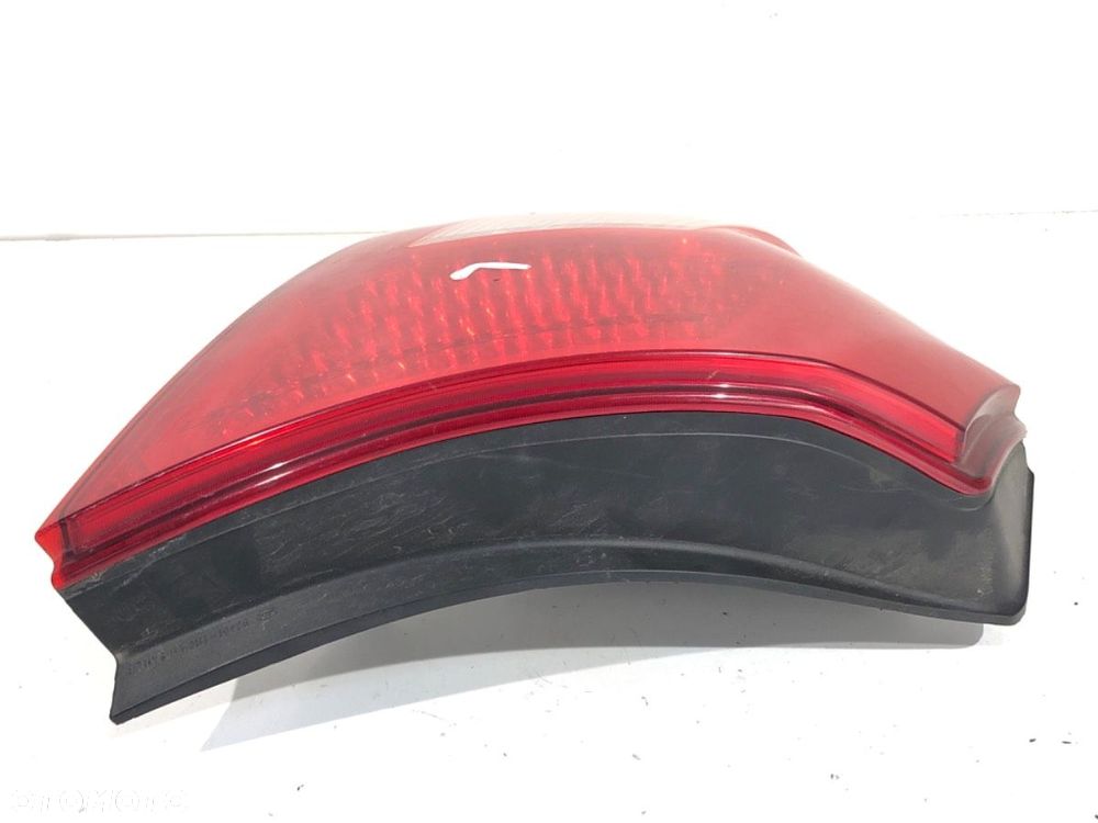 LAMPA LEWY TYŁ  KIA CEE'D liftback (ED) 2006 - 2012 1.4 77 kW [105 KM] benzyna 2006 - 2012 - 2