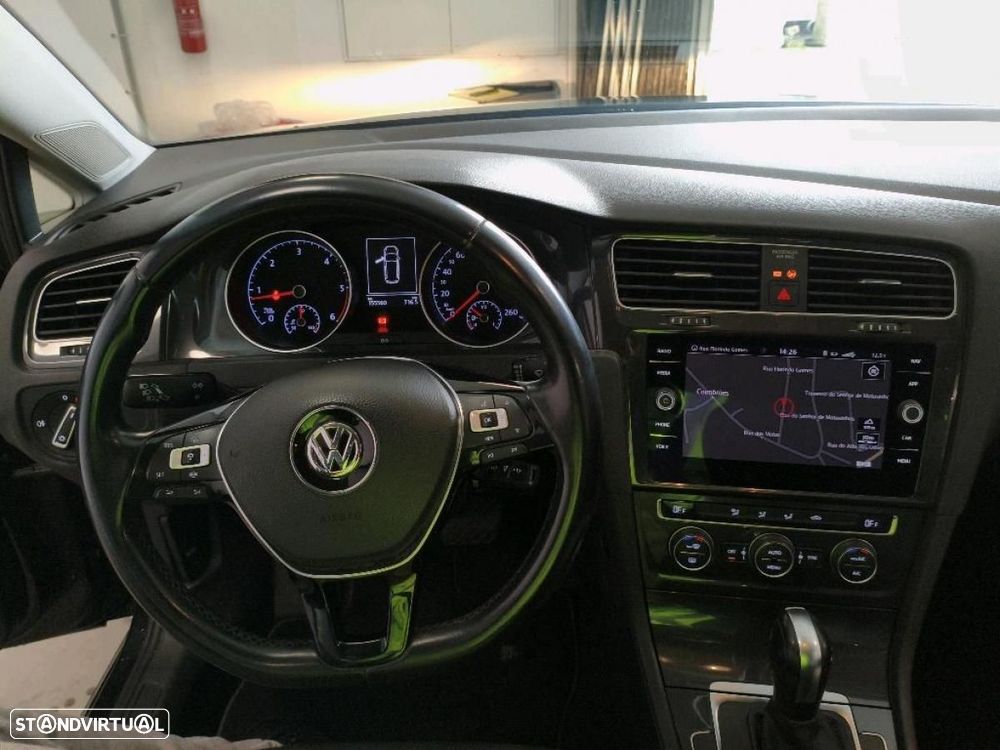 VW Golf Variant 2.0 TDi R-Line DSG - 3