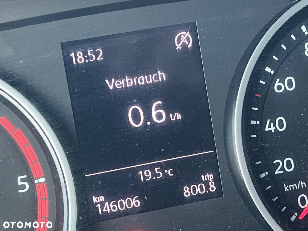 Volkswagen Crafter 177 koni tył napęd, hak3,5T 60 netto , f-vat - 4