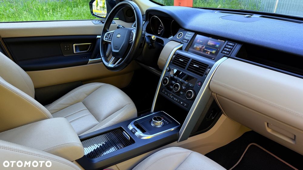 Land Rover Discovery Sport TD4 HSE - 9