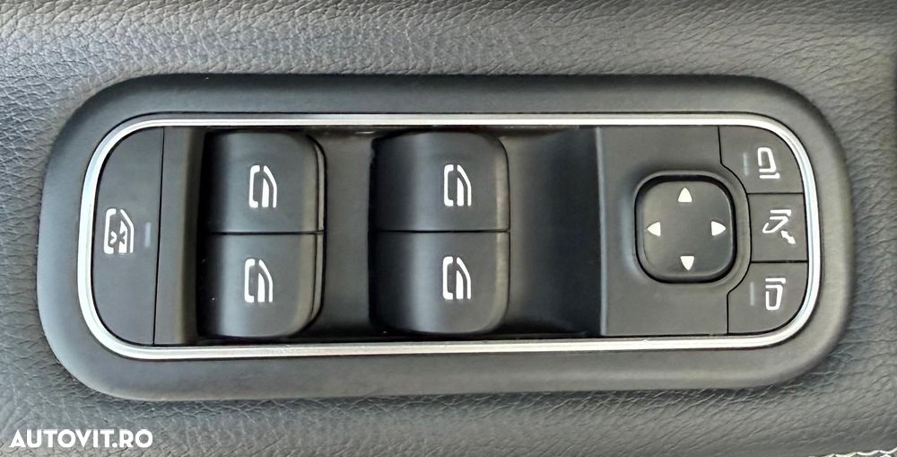 Mercedes-Benz CLA 180 7G-DCT Progressive - 22