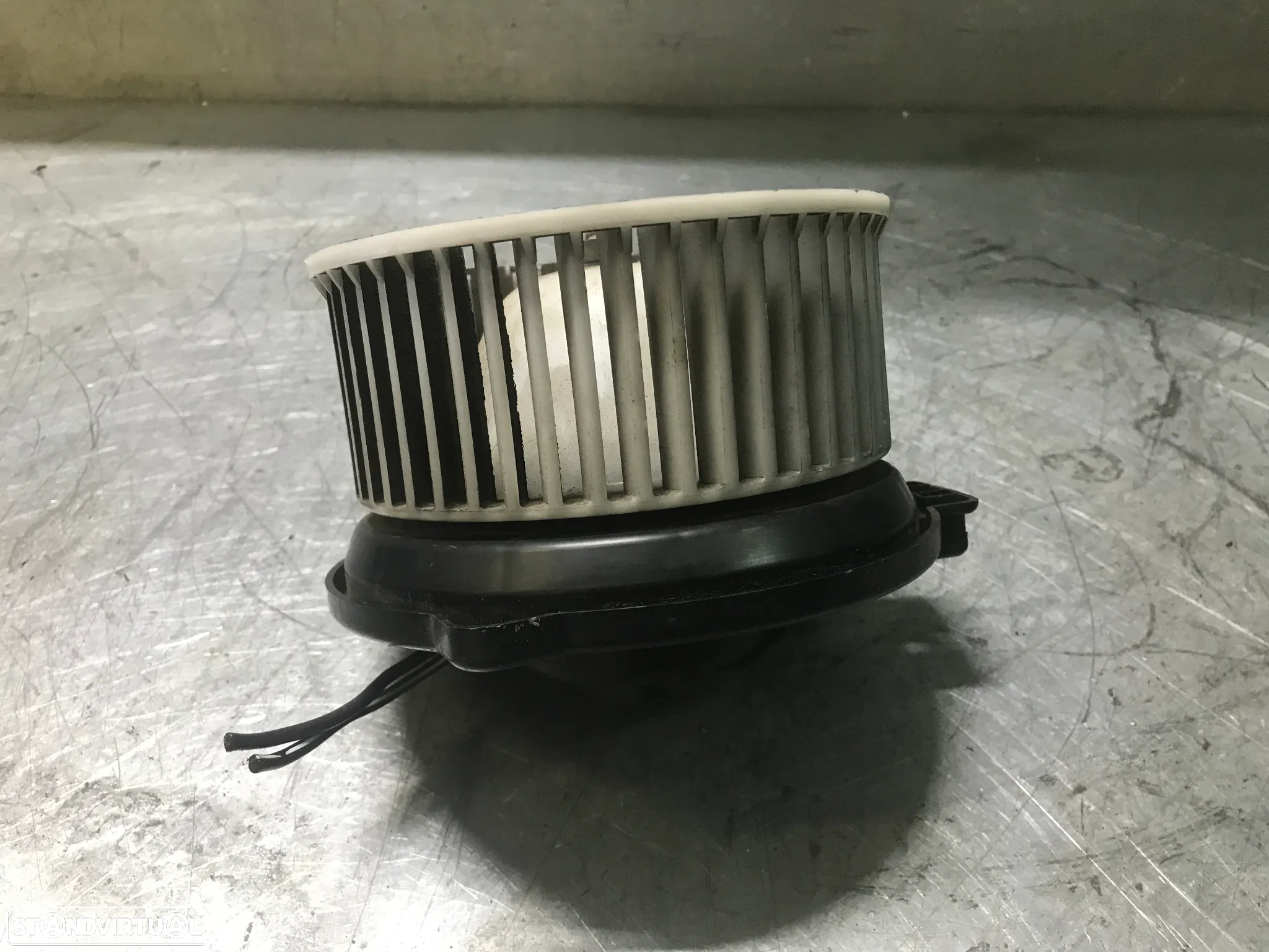 MOTOR / VENTILADOR DA SOFAGEM TOYOTA COROLLA E11 REF. 194000-0522 - 2
