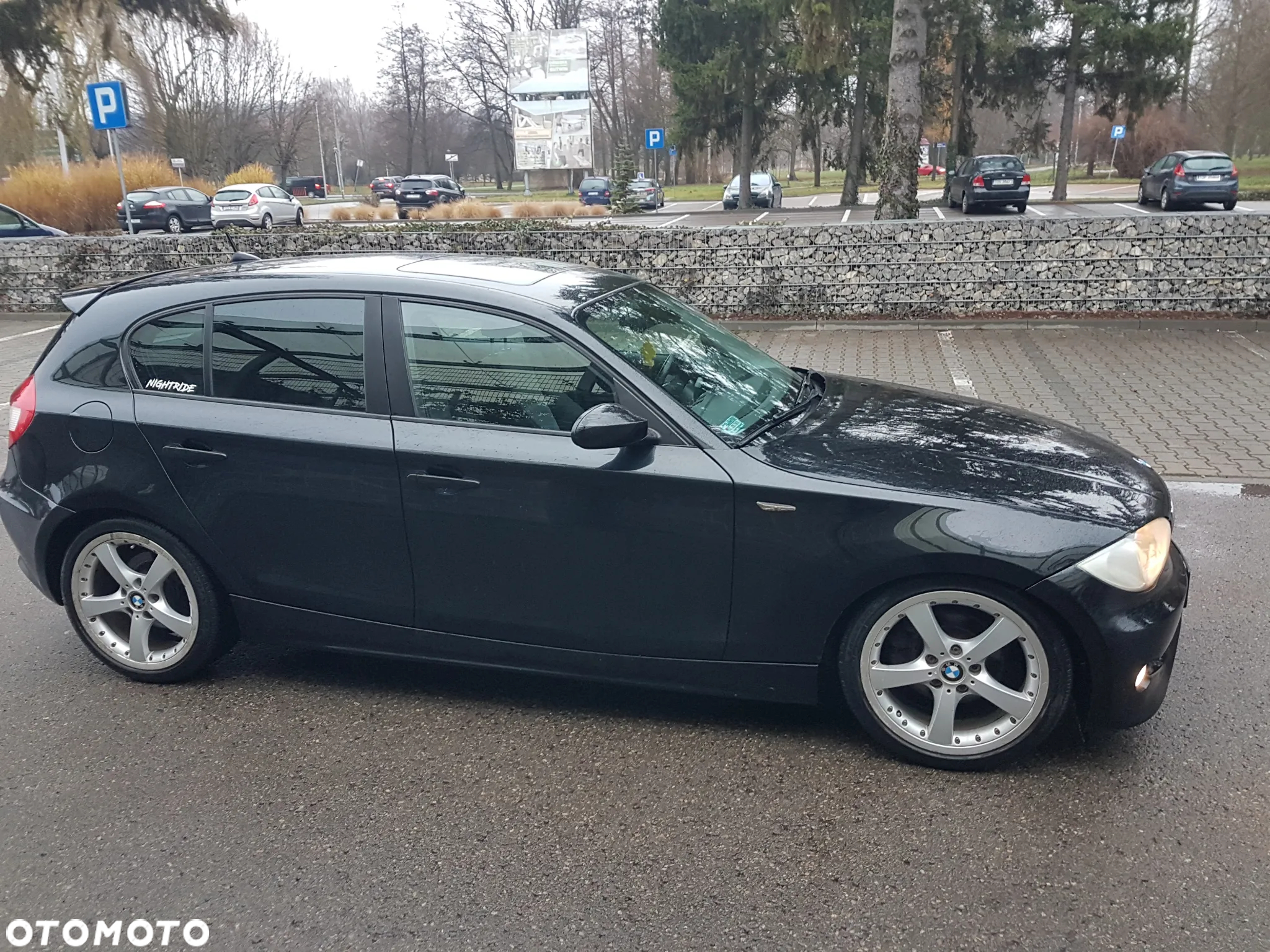BMW Seria 1 120i - 4