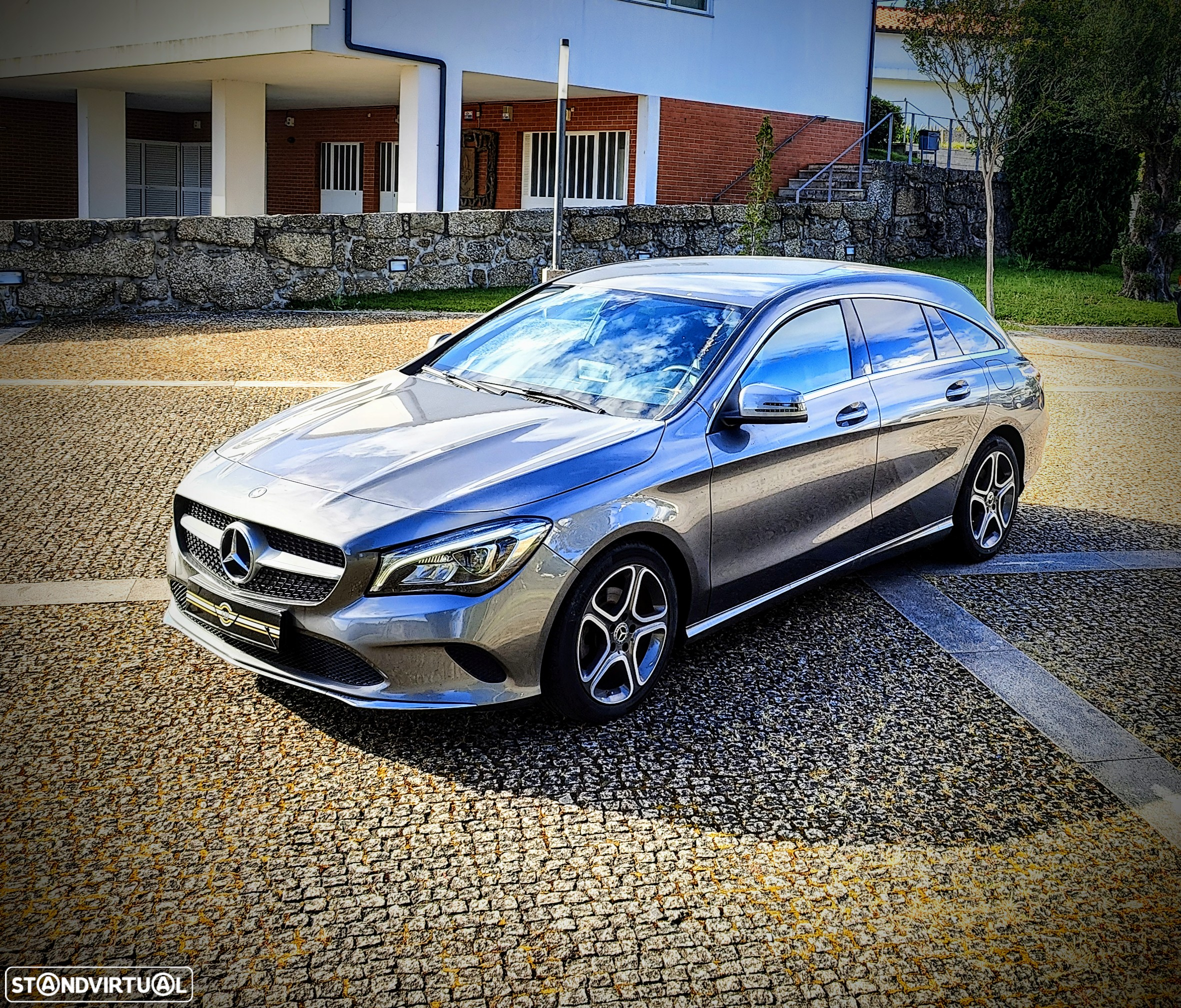 Mercedes-Benz CLA 180 d Shooting Brake Urban - 23