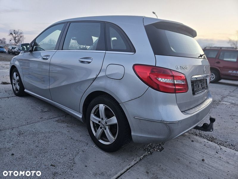 Mercedes-Benz Klasa B - 16
