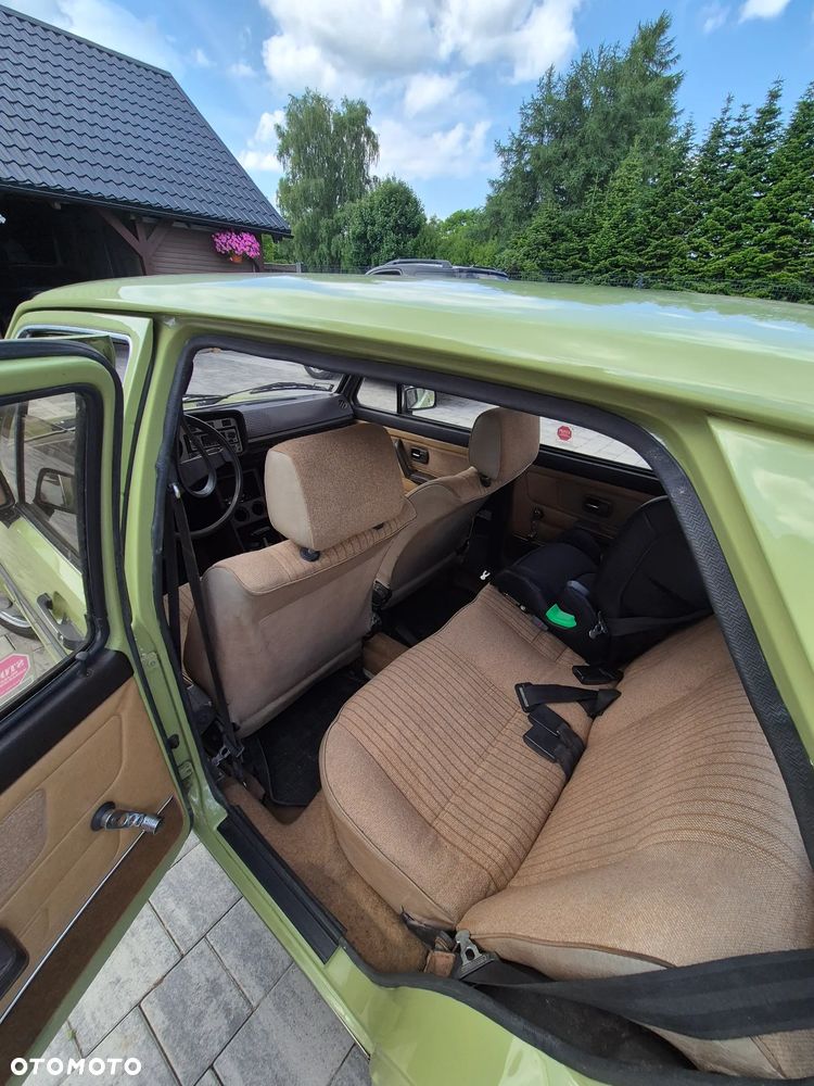 Volkswagen Golf - 4