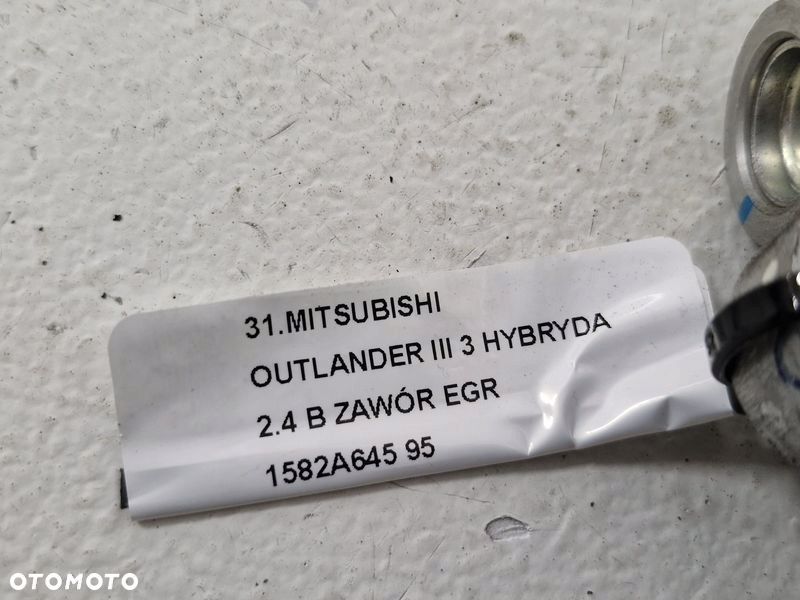 MITSUBISHI OUTLANDER III 3 HYBRYDA 2.4 B ZAWÓR EGR 1582A645 - 9