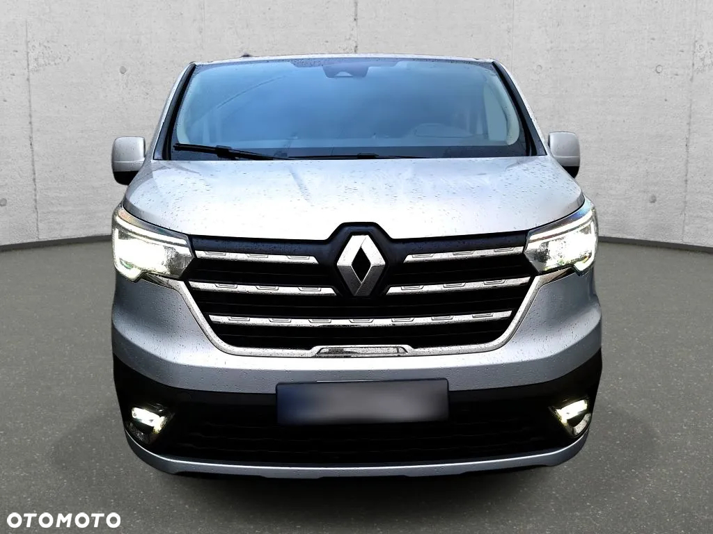 Renault Trafic - 2