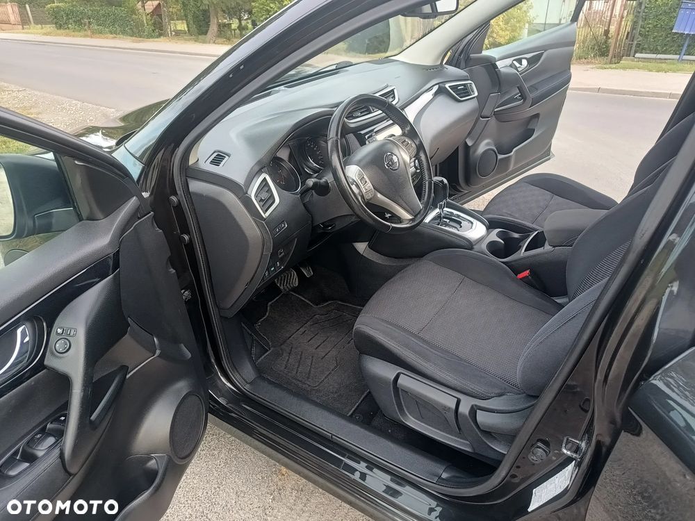 Nissan Qashqai - 12