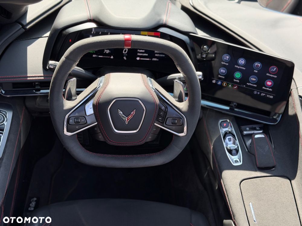 Chevrolet Corvette - 22