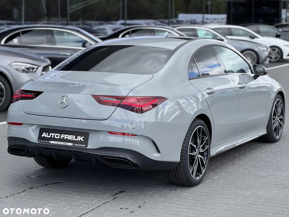 Mercedes-Benz CLA 200 AMG Line 7G-DCT - 5