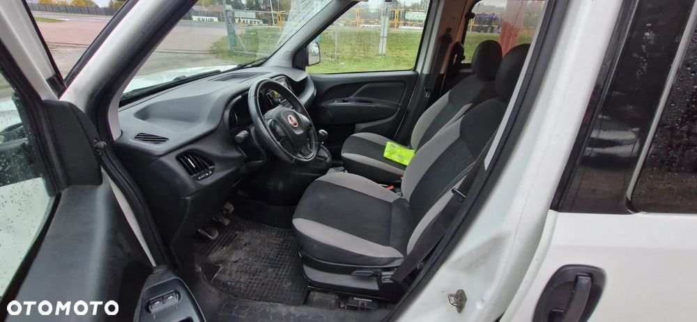 Fiat Doblo - 17