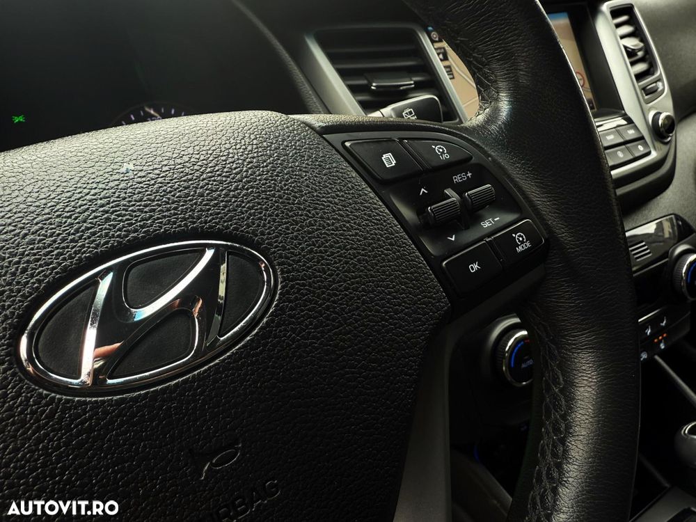 Hyundai Tucson 2.0 CRDI 4WD Automatik Style - 20