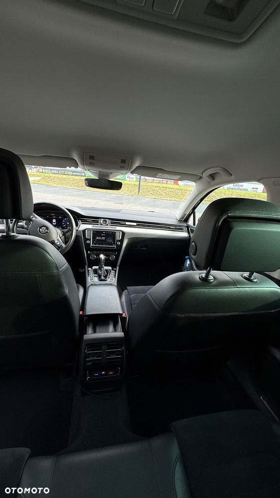 Volkswagen Passat 1.8 TSI BMT Comfortline DSG - 11