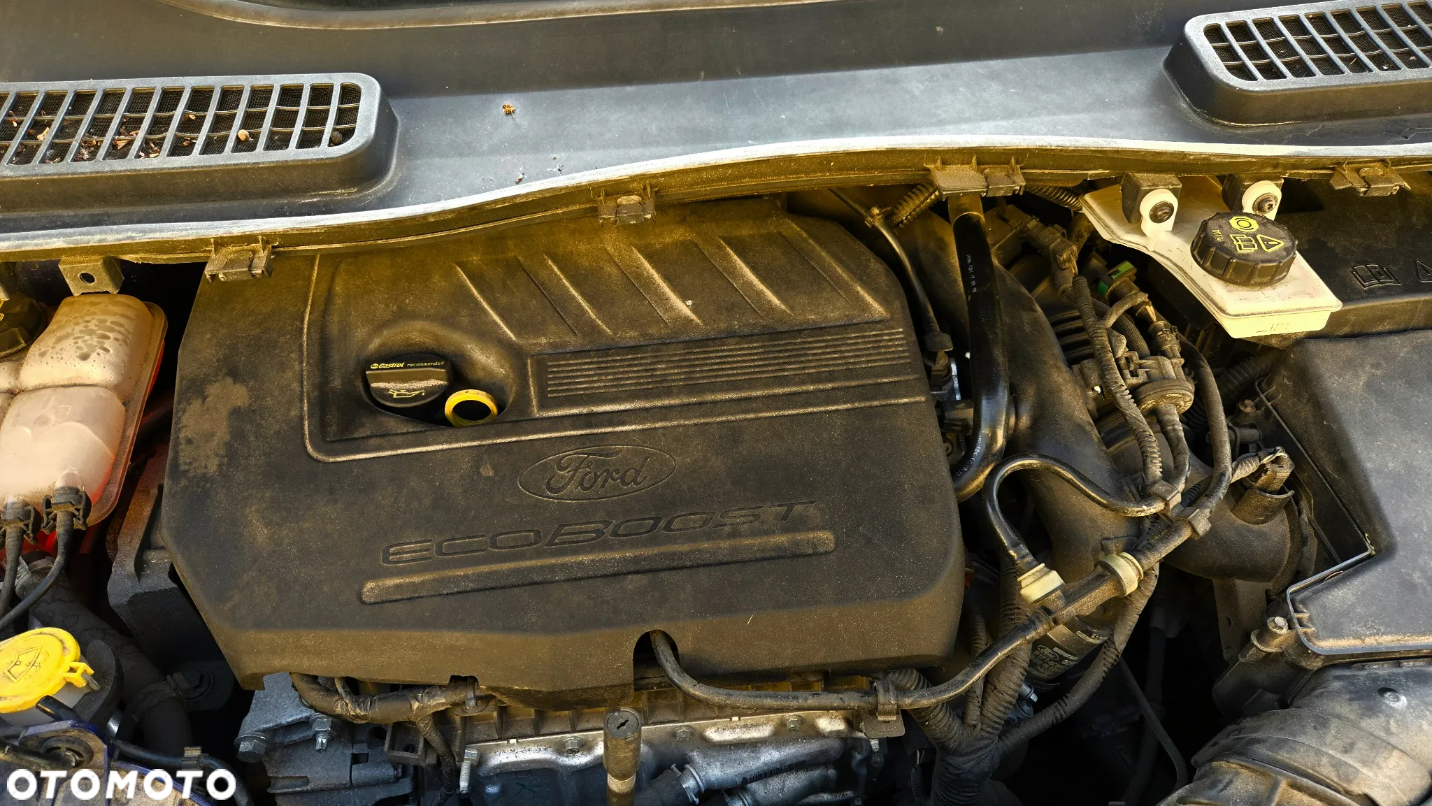 Ford Kuga - 24