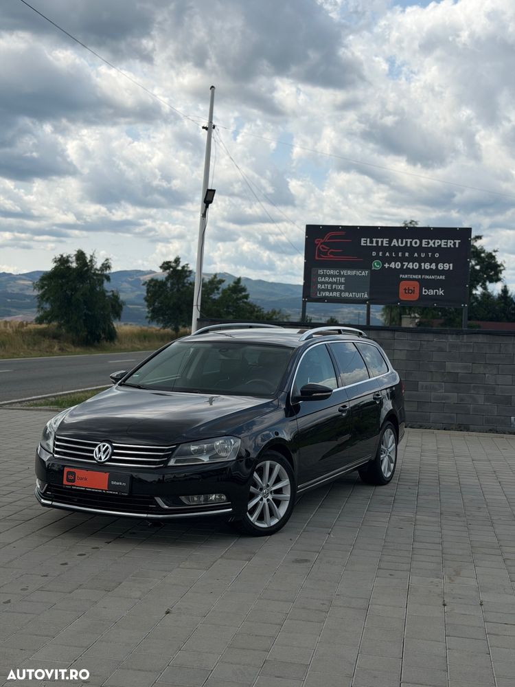 Volkswagen Passat - 1