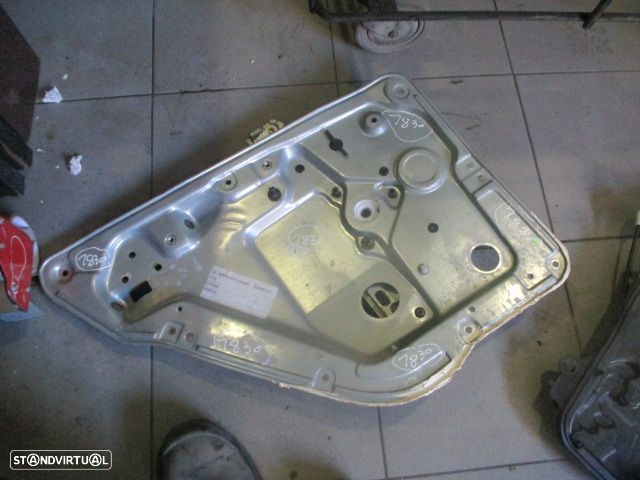 Elevador Sem Motor 6Y0839751D SKODA FABIA 2000 TE - 1