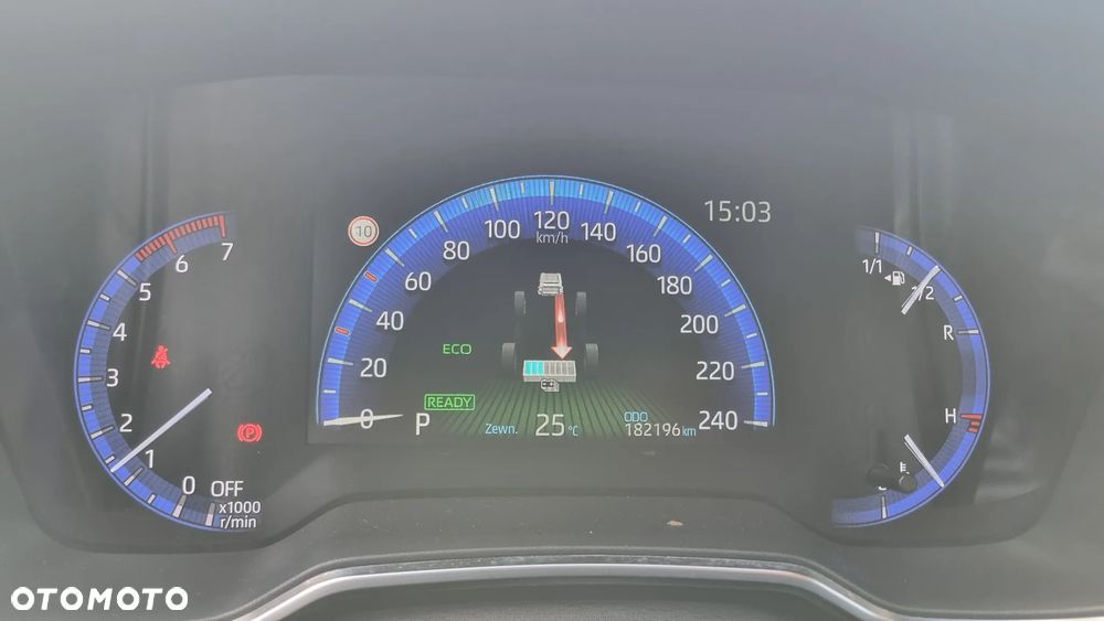 Toyota Corolla - 12