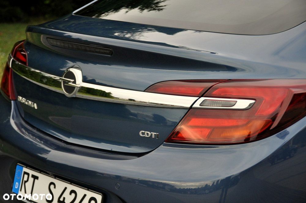 Opel Insignia - 16