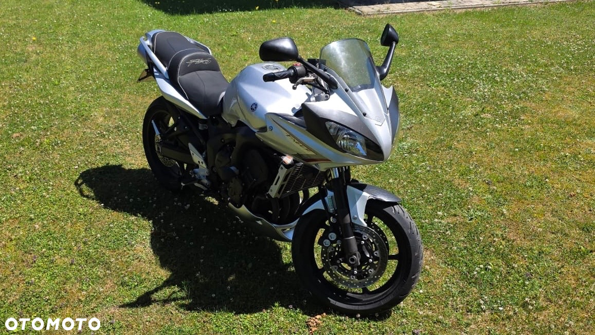 Yamaha FZ6 - 2