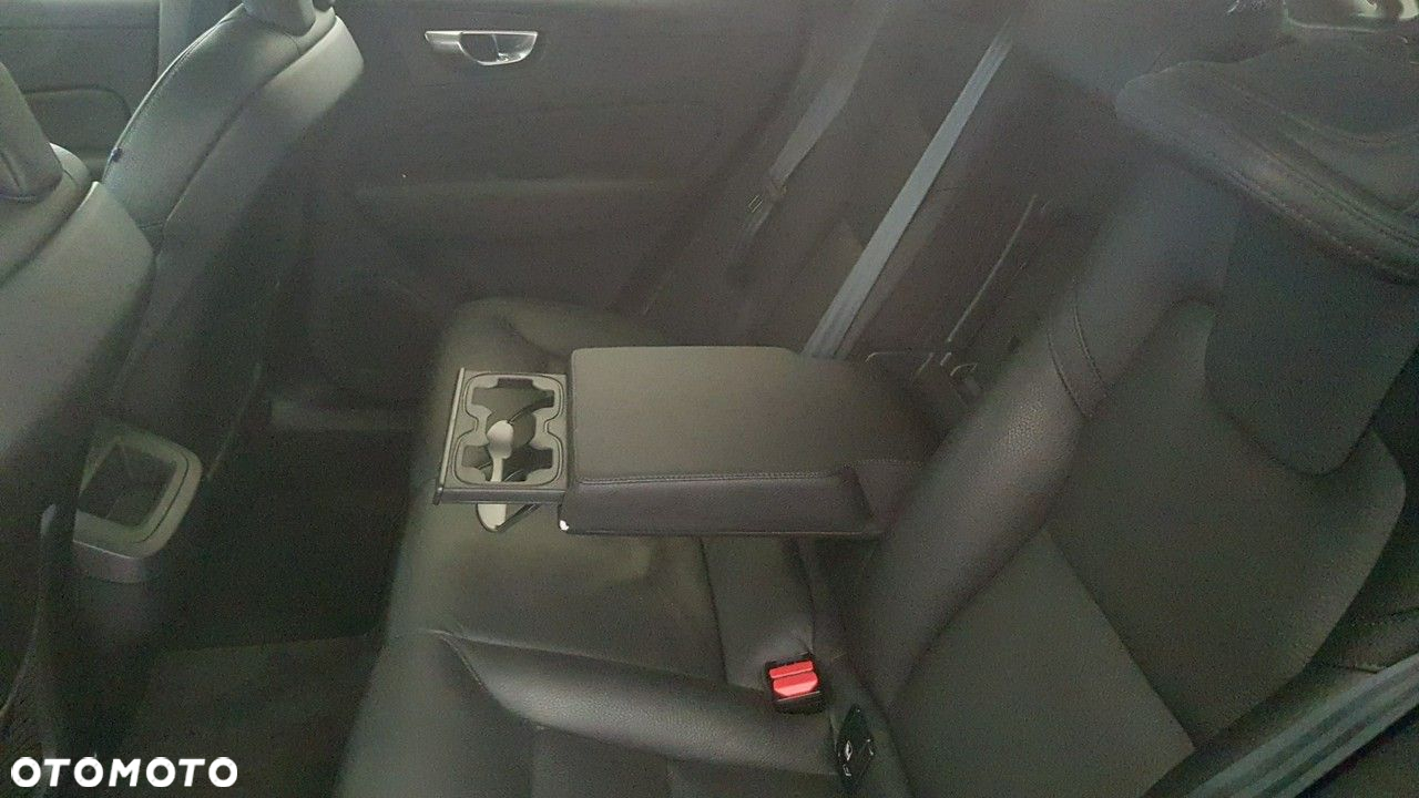 Volvo XC 60 - 20