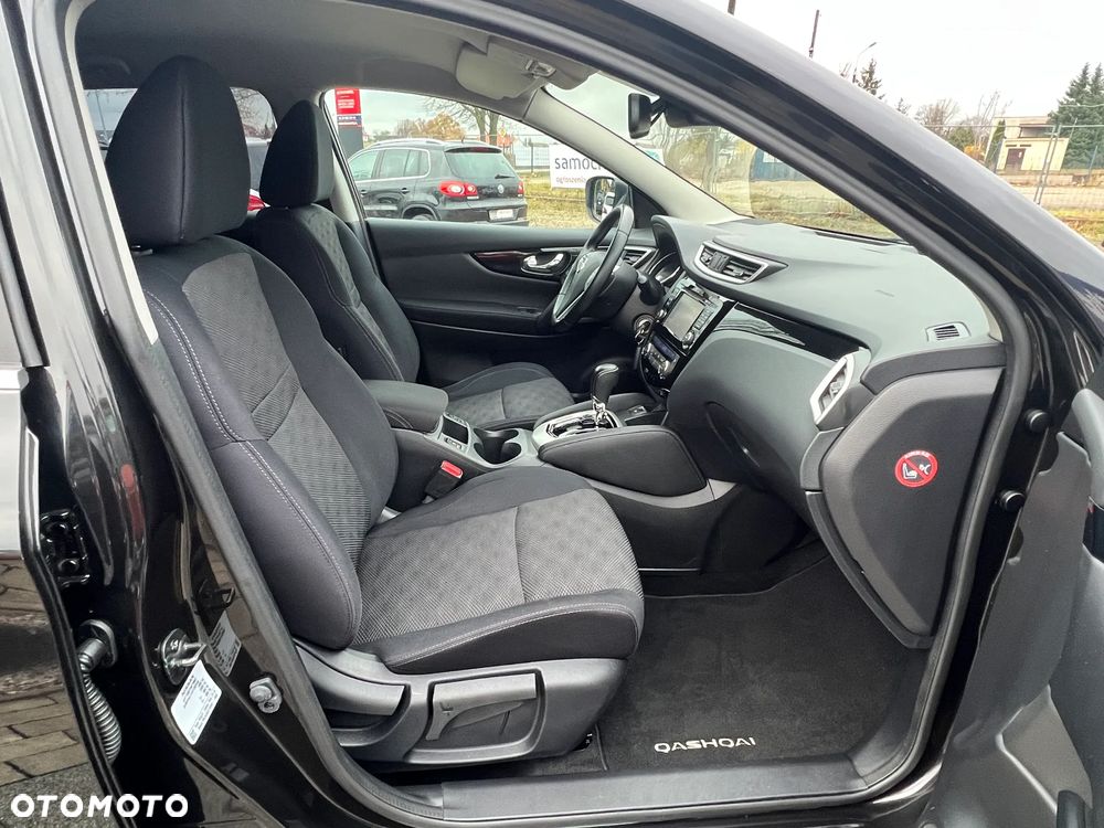 Nissan Qashqai 1.2 DIG-T Xtronic TEKNA - 18