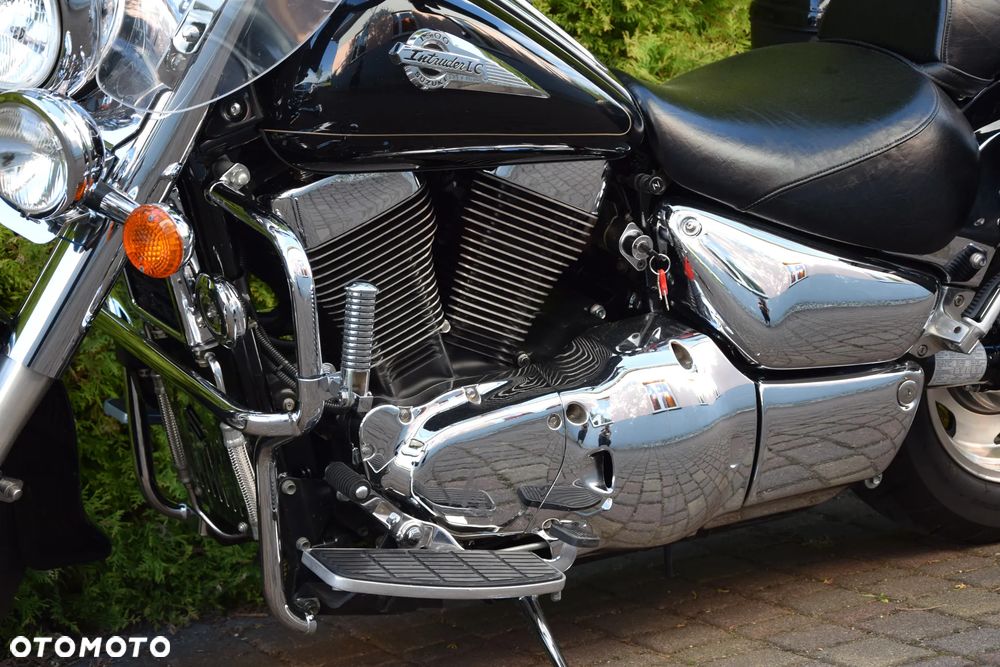 Suzuki VL 1500 Intruder LC - Boulevard C90 - 11