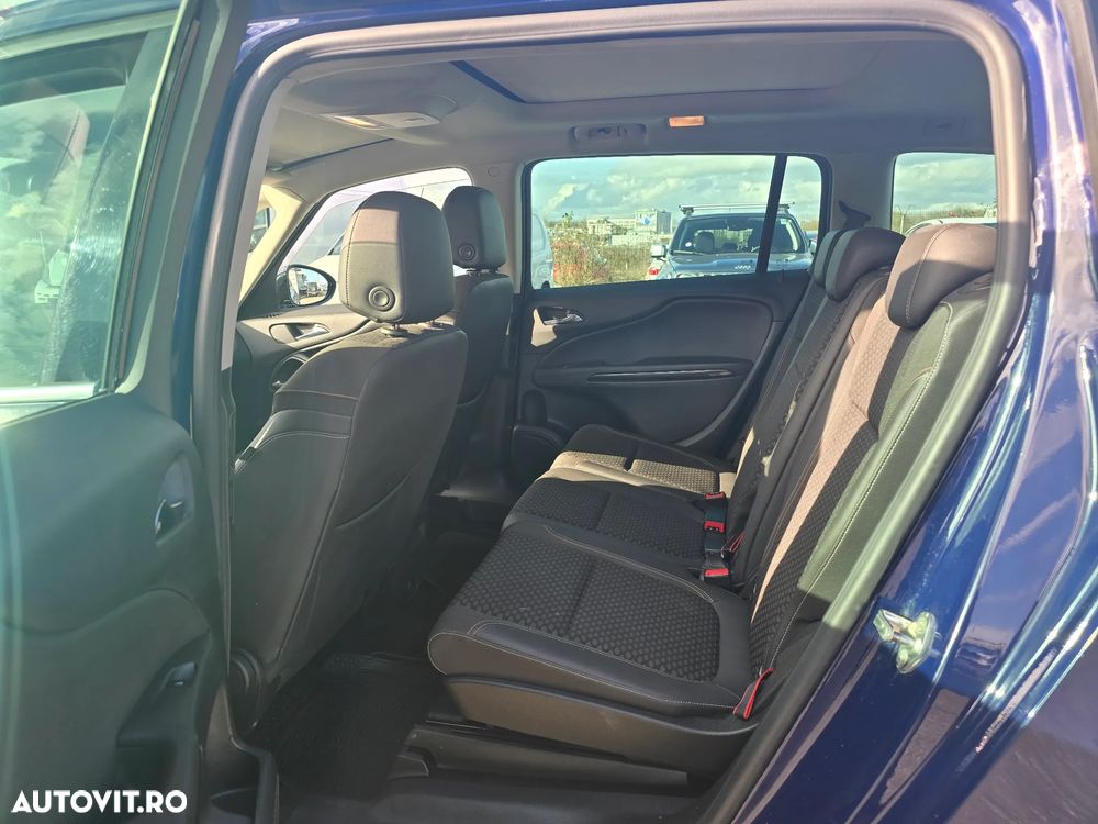 Opel Zafira Tourer 1.6 Aut Enjoy - 11