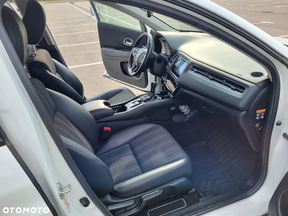 Honda HR-V 1.5 Executive (ADAS) - 17