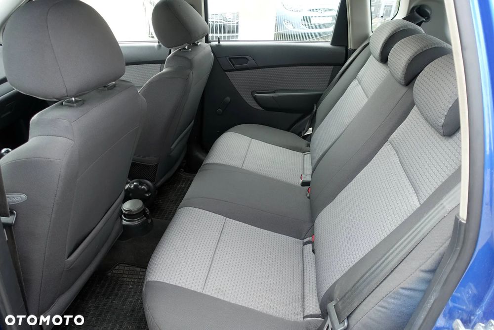 Chevrolet Aveo 1.2 - 13