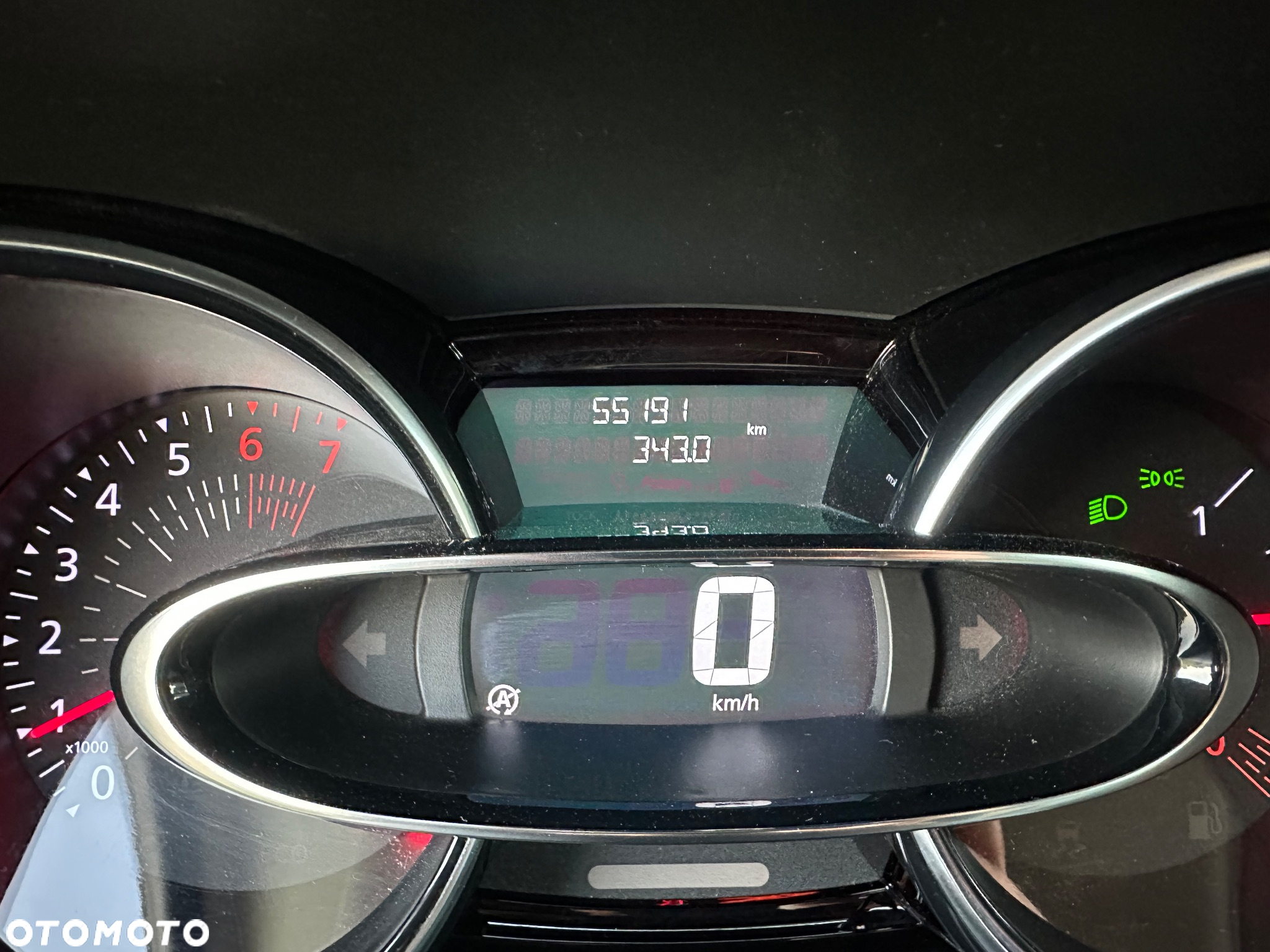 Renault Clio ENERGY TCe 75 Start & Stop LIMITED 2018 - 13