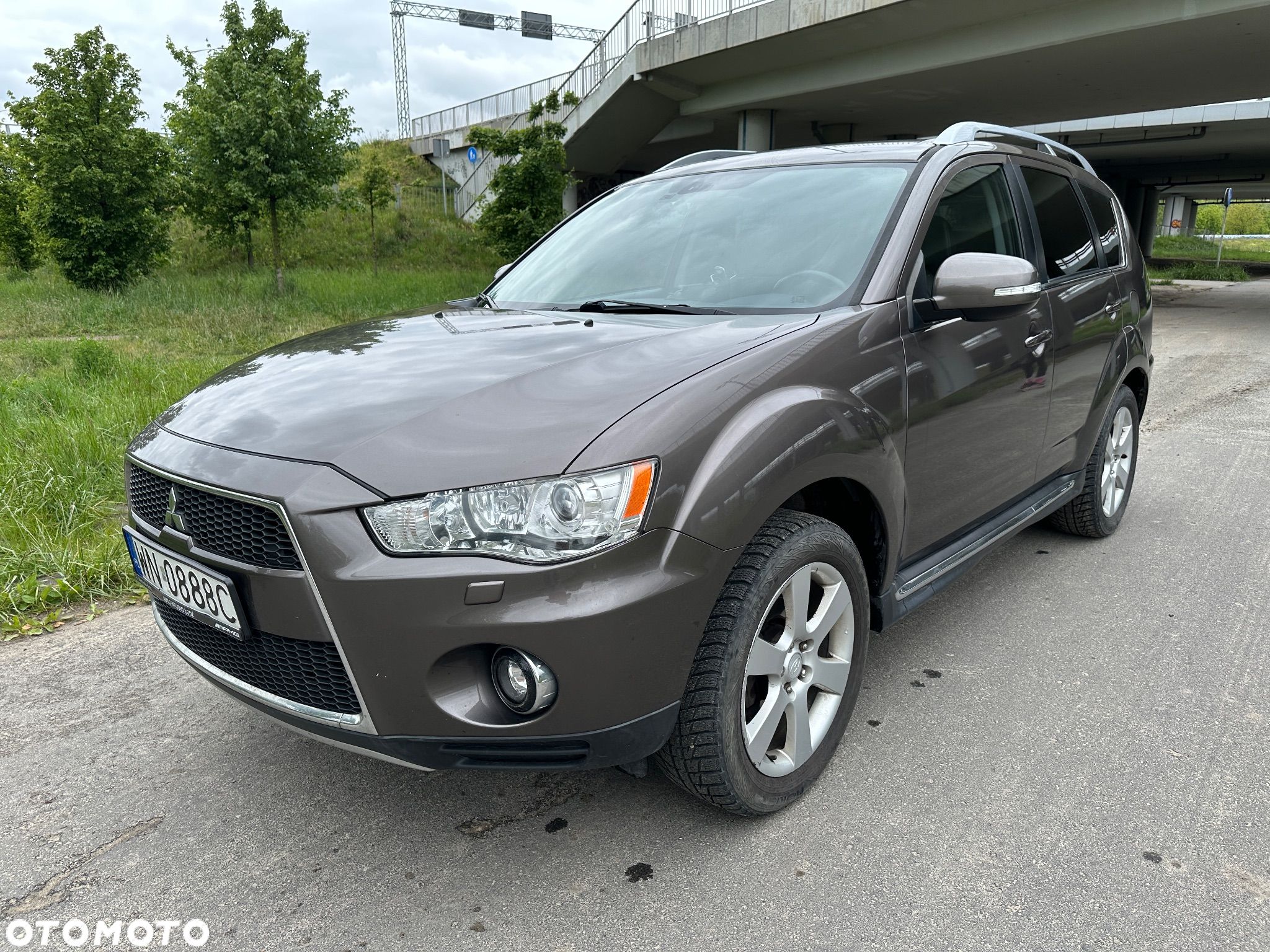 Mitsubishi Outlander 2.0 DID Intense + - 1