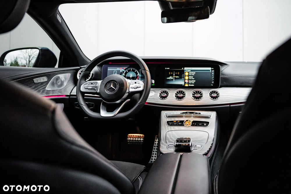 Mercedes-Benz CLS 400 d 4Matic 9G-TRONIC AMG Line - 15