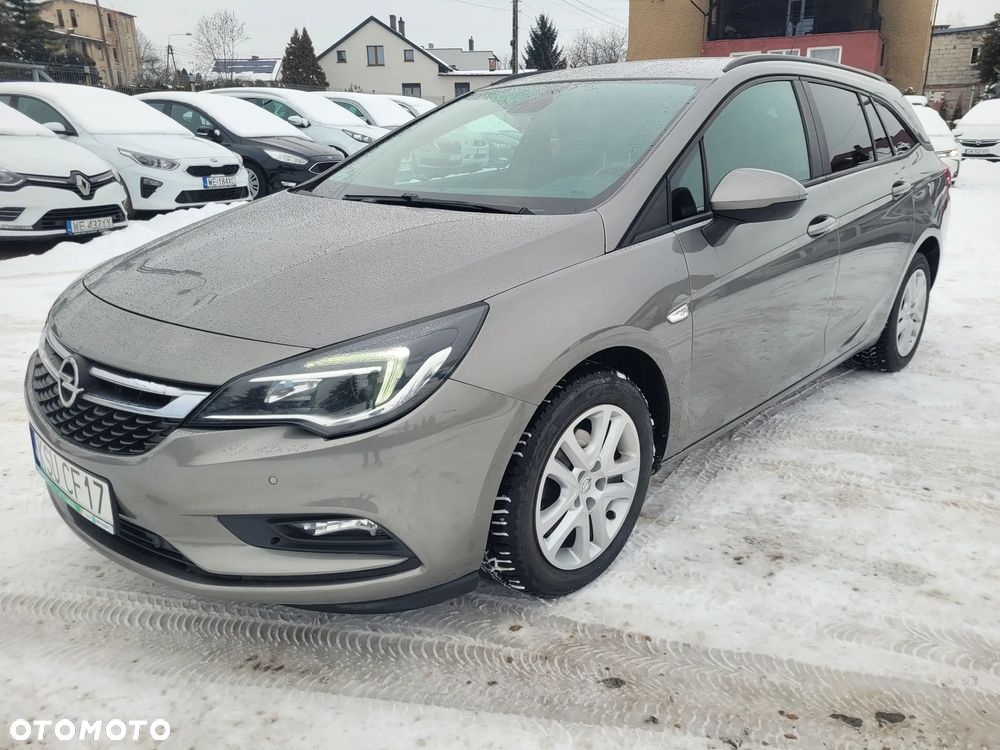 Opel Astra 1.4 T Enjoy - 11