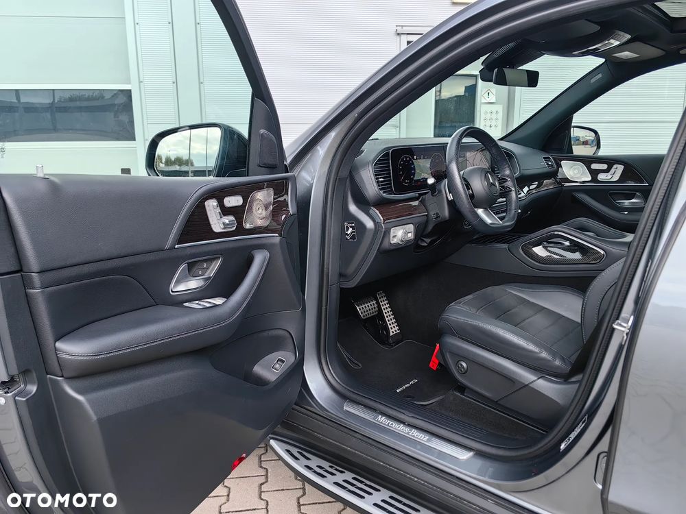 Mercedes-Benz GLE - 26