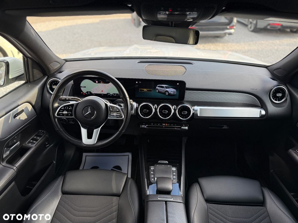 Mercedes-Benz GLB 200 d 8G-DCT Progressive - 13