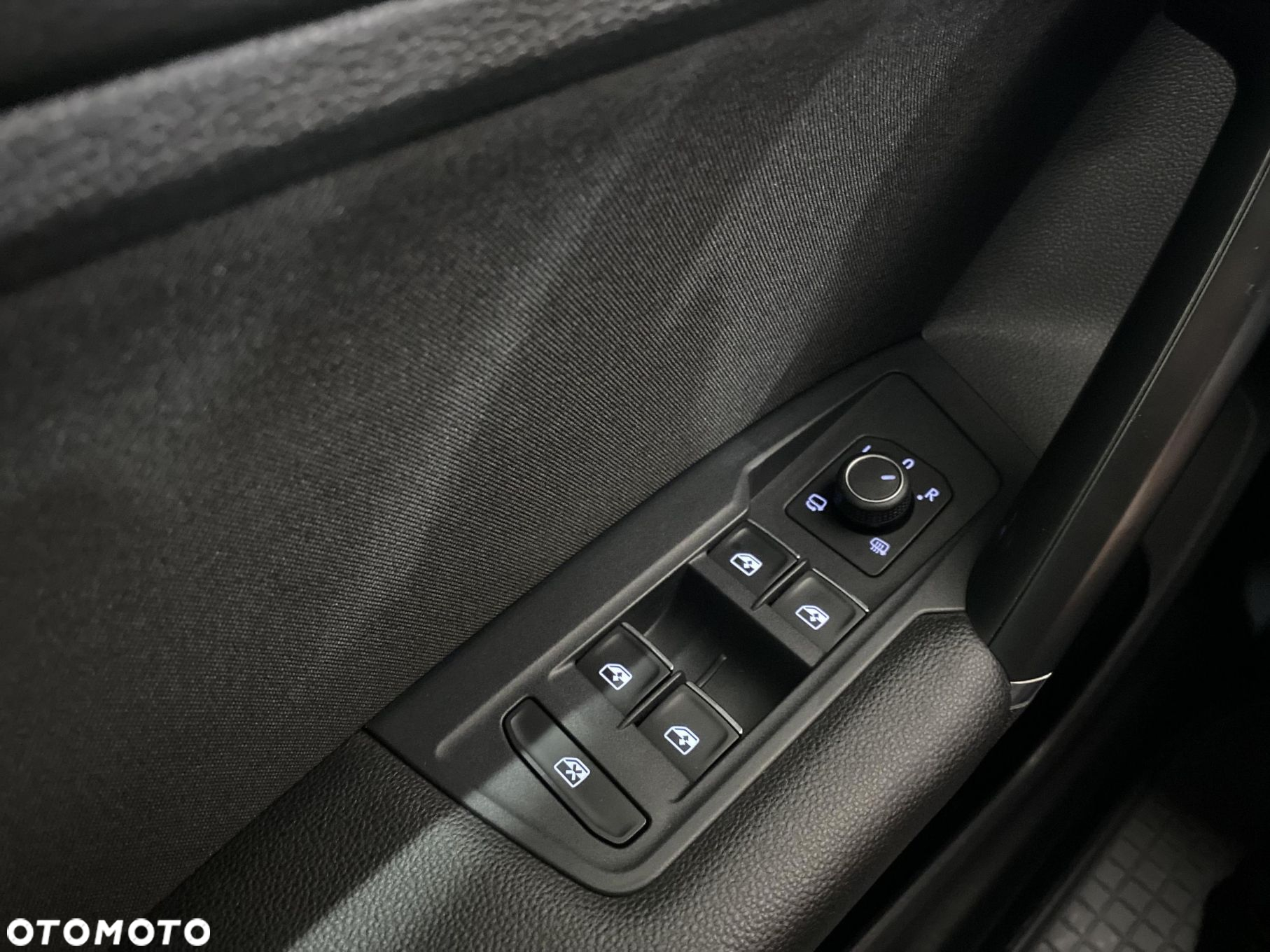 Volkswagen Tiguan - 14
