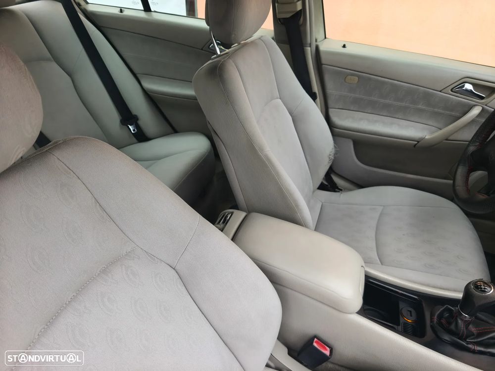 Mercedes-Benz C 220 CDi Avantgarde - 18